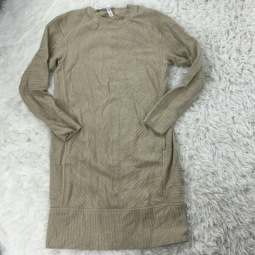 Lululemon On Repeat Dress Heathered Light Ivory